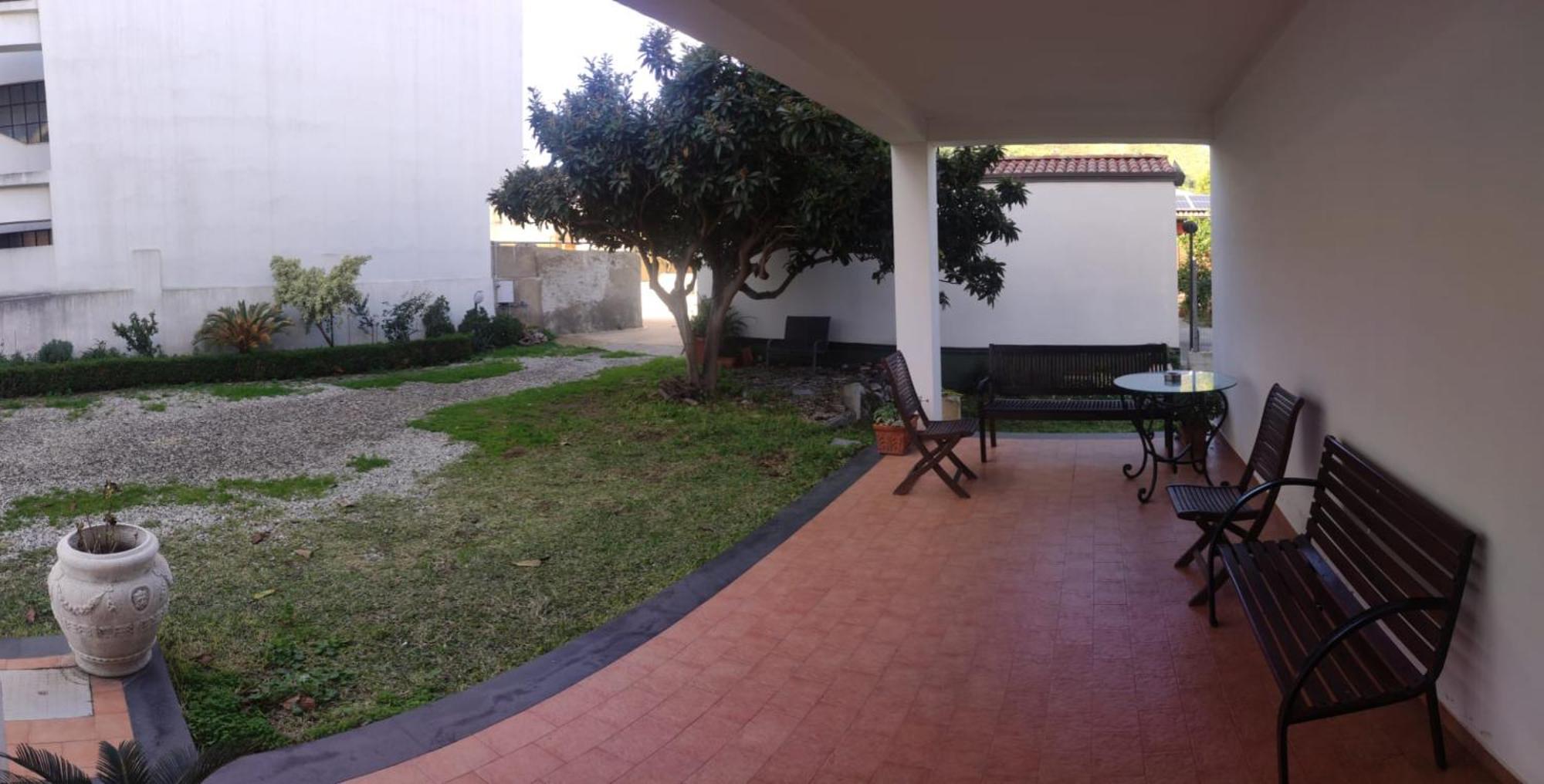 A Nespulara Bed & Breakfast Galati Marina Bagian luar foto